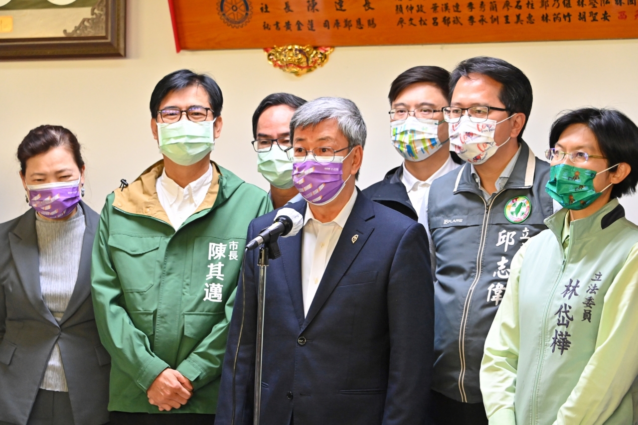與扣件產業座談 陳建仁：協助業者升級 因應CBAM