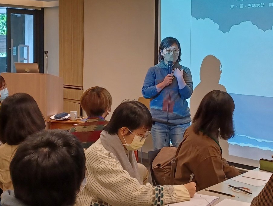 兒童繪本主編陳培瑜就職立委 今天立刻上班