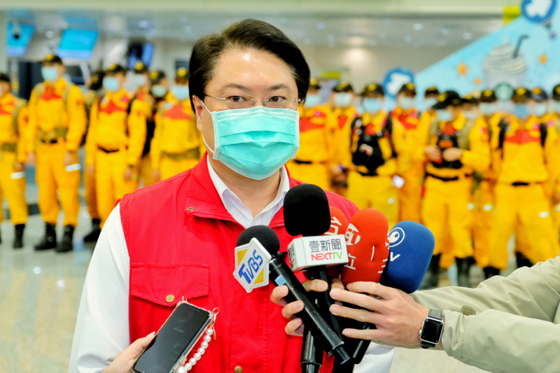災區狀況惡劣 林右昌：搜救隊多花一倍交通時間