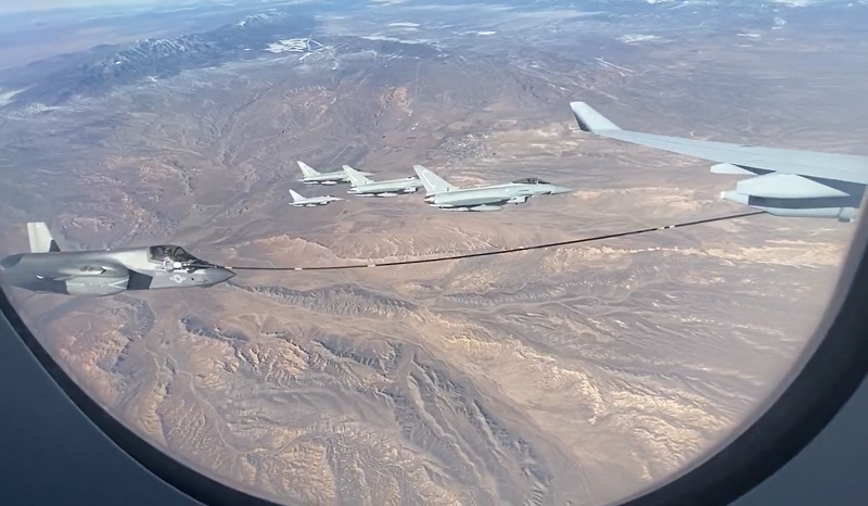 應對中國挑戰 美英澳聯合空中演習