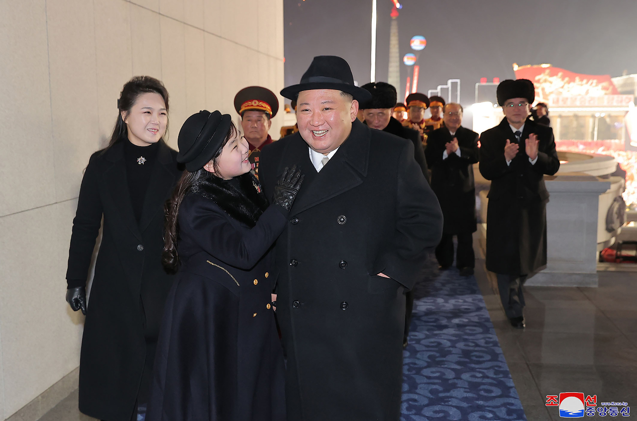 金正恩愛女屢次曝光 傳北韓下令同名女性要改名