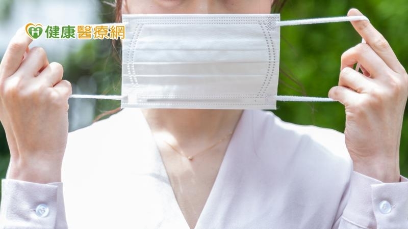 室內口罩2／20鬆綁　哪些場所要戴？相關規定一次看！