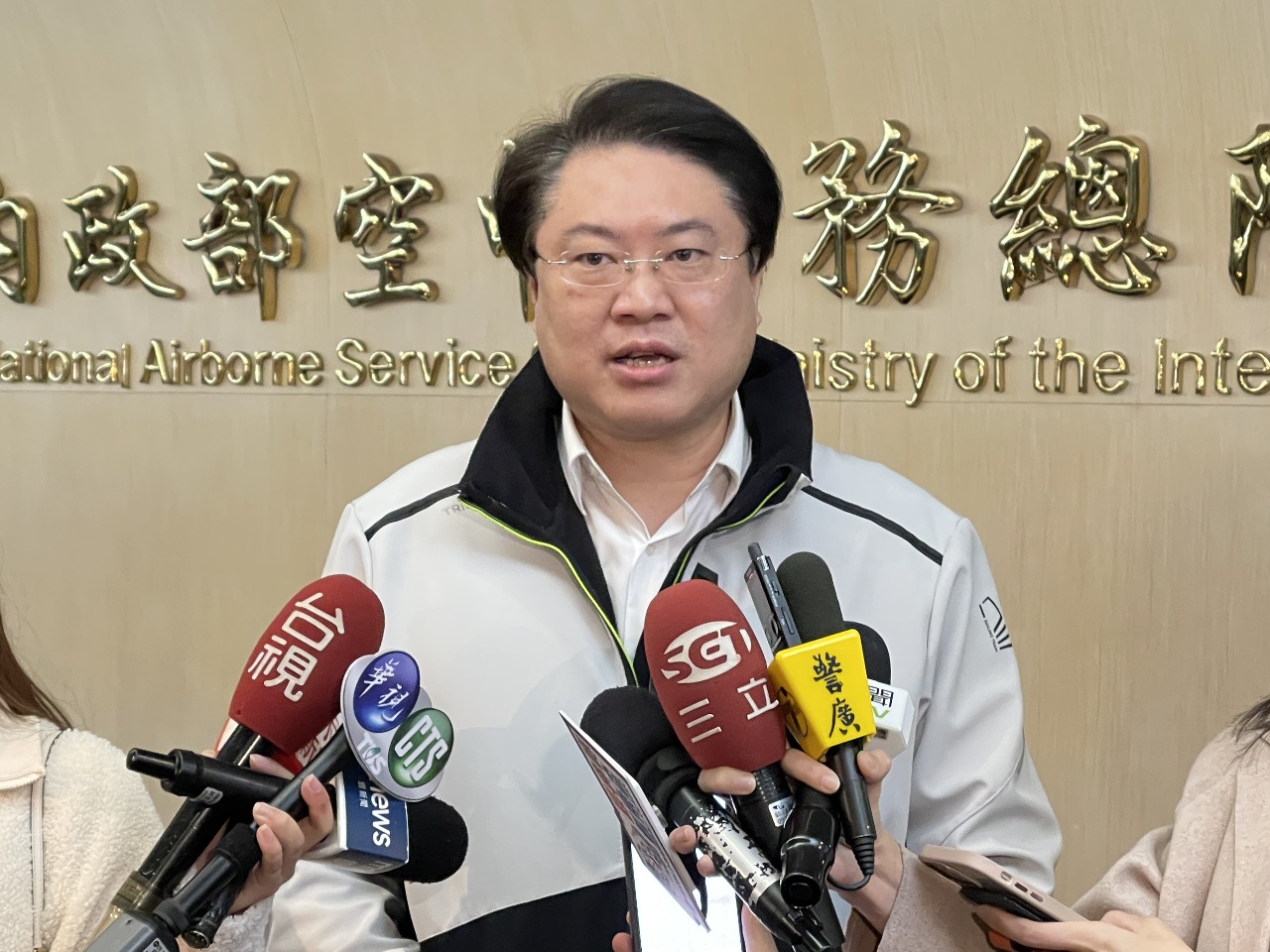 行政院會明討論住宅政策 林右昌：給予中產以下房貸戶支持