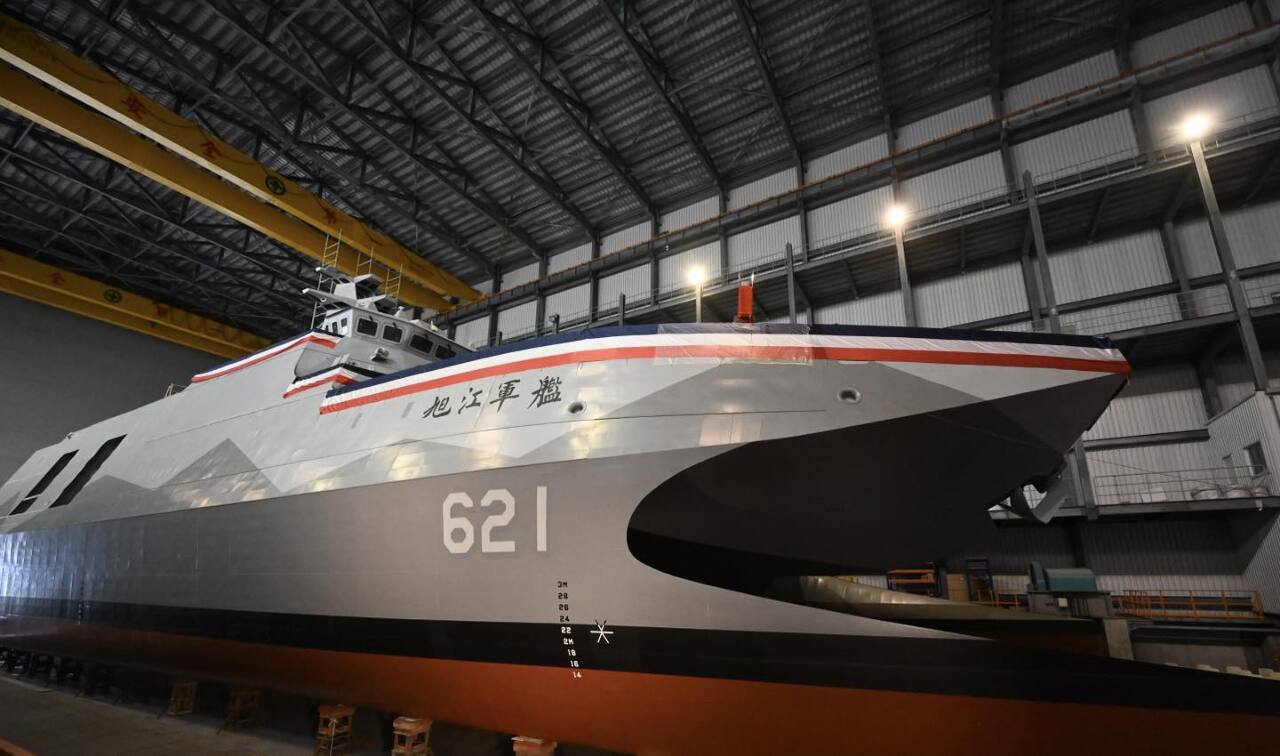 航艦殺手第三艘沱江級艦下水  定名旭江軍艦