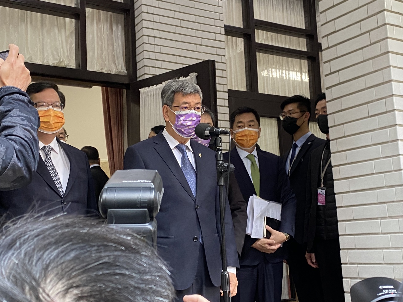 陳建仁首赴立院報告駁大撒幣 籲支持加強韌性
