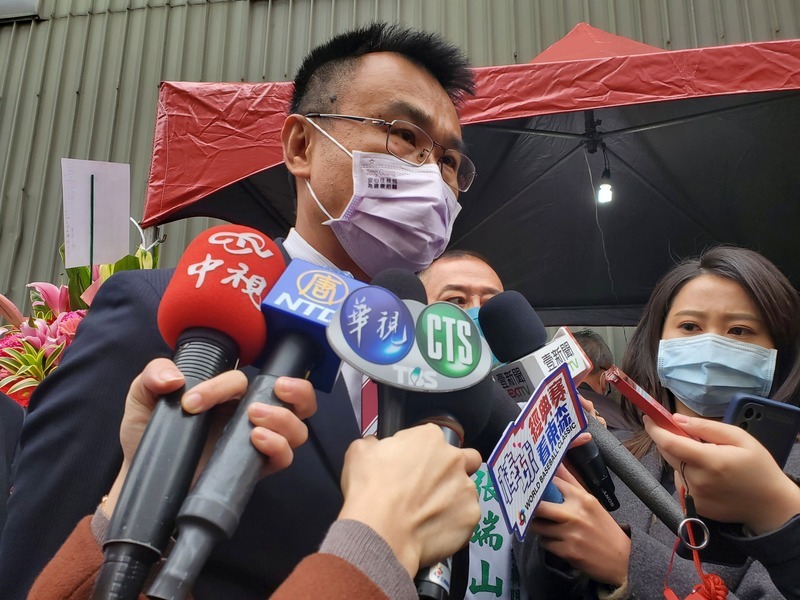 陳吉仲為蛋供應現況致歉 允升級蛋雞產業競爭力