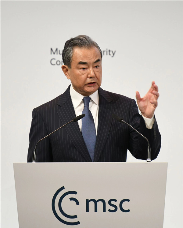 中美兩國在慕尼黑安全會議上爭鋒相對