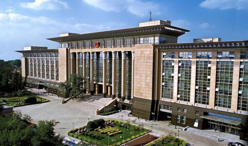 從中國建設全國法院裁判文書庫討論司法裁判公開