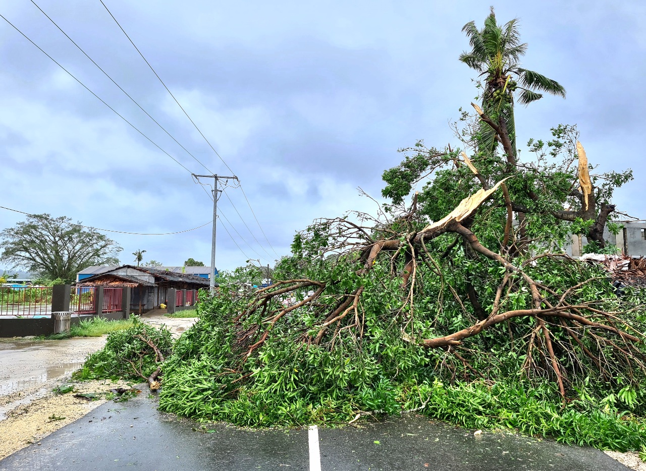 強烈地震及颶風接連侵襲 萬那杜宣布緊急狀態