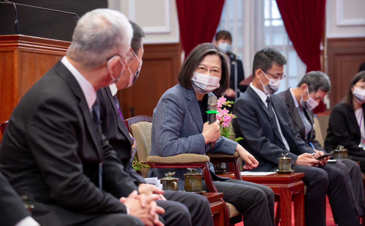 蔡總統盼政府、民間一起完善國家基礎建設