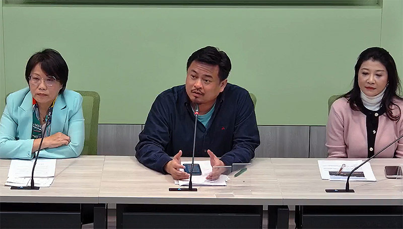 誠信條款遭質疑 綠營回藍可訂「王鴻薇計劃」