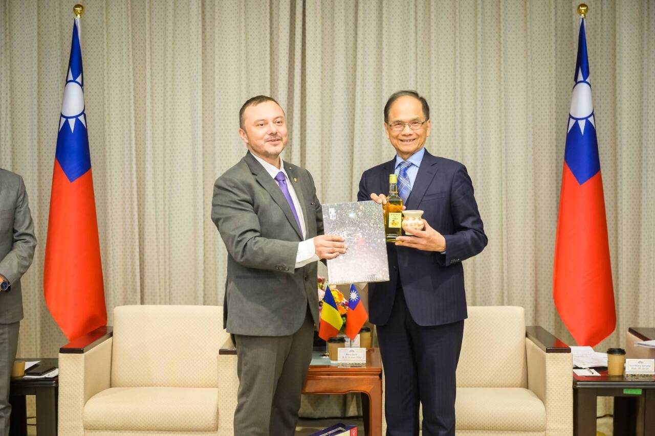 游錫堃：台灣與科索沃共享民主自由 籲民主國家共同支持