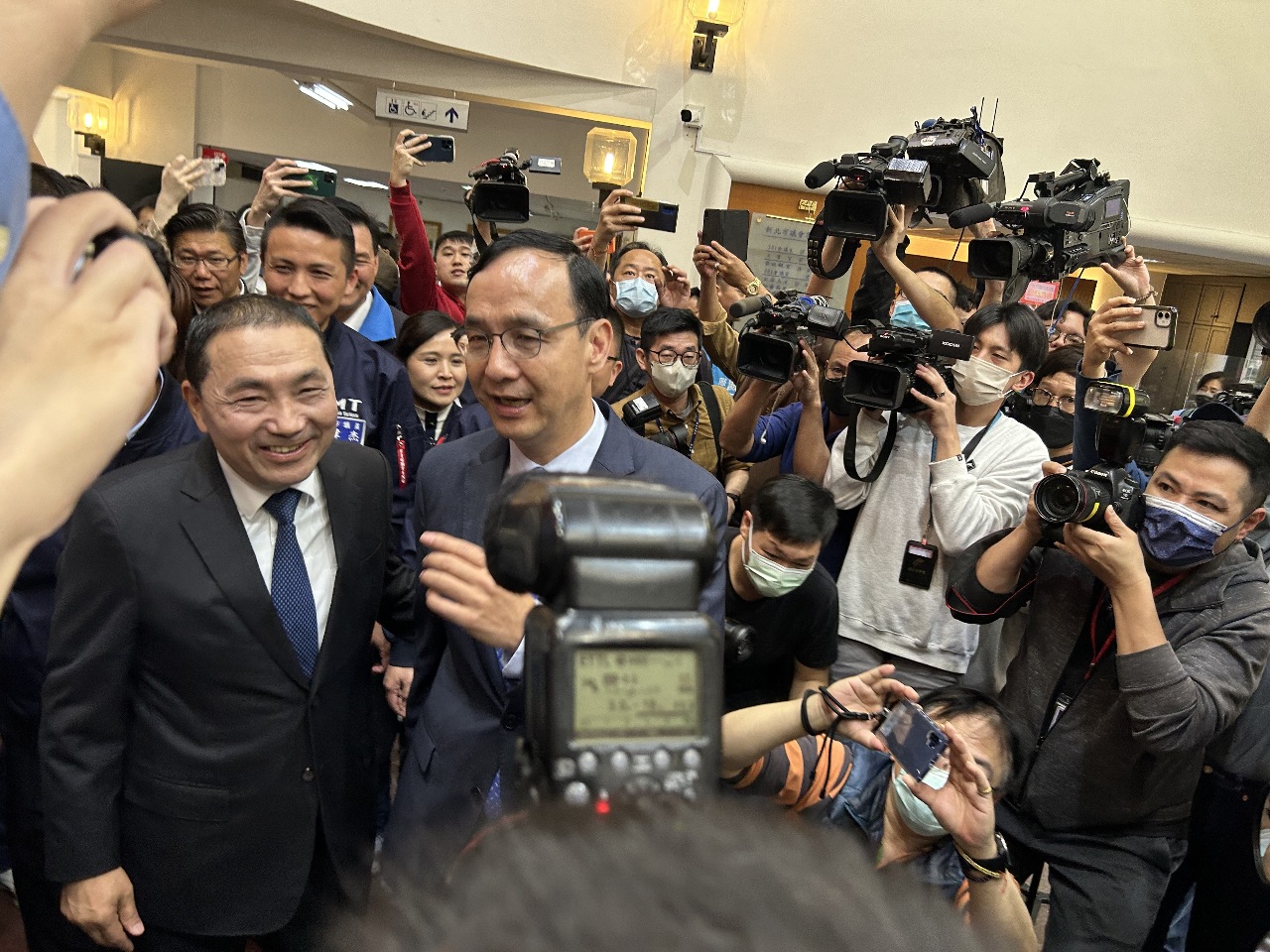 朱侯同台破冰？是否加入提名委員會侯友宜仍未鬆口
