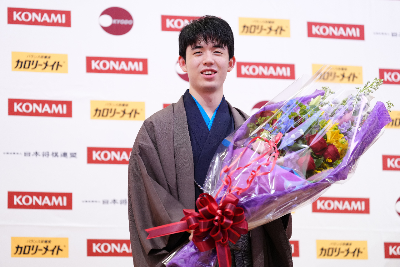 將棋棋士藤井聰太成新棋王 創最年少擁6冠紀錄