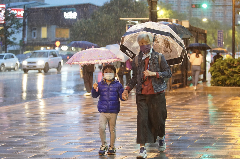 中部以北明起連4天防雨  4/5再迎鋒面