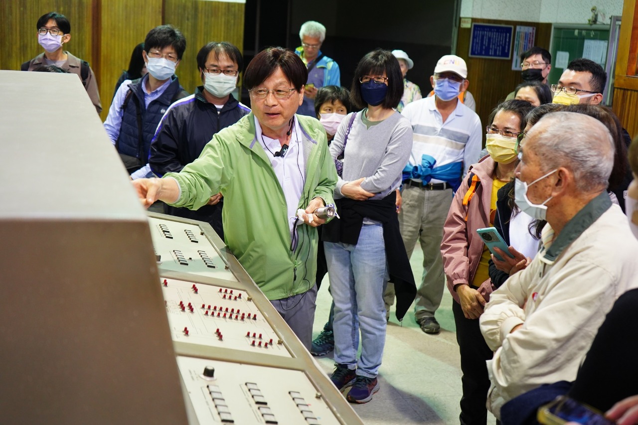 央廣邀民眾深入前鹿港分臺  分享神秘電臺記憶