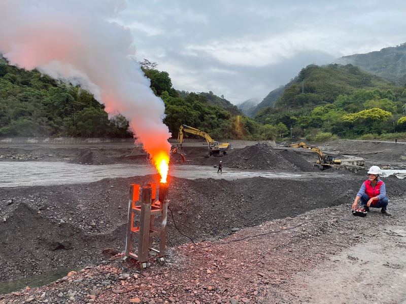 水情吃緊 石門水庫蓄水率跌破5成今人工增雨