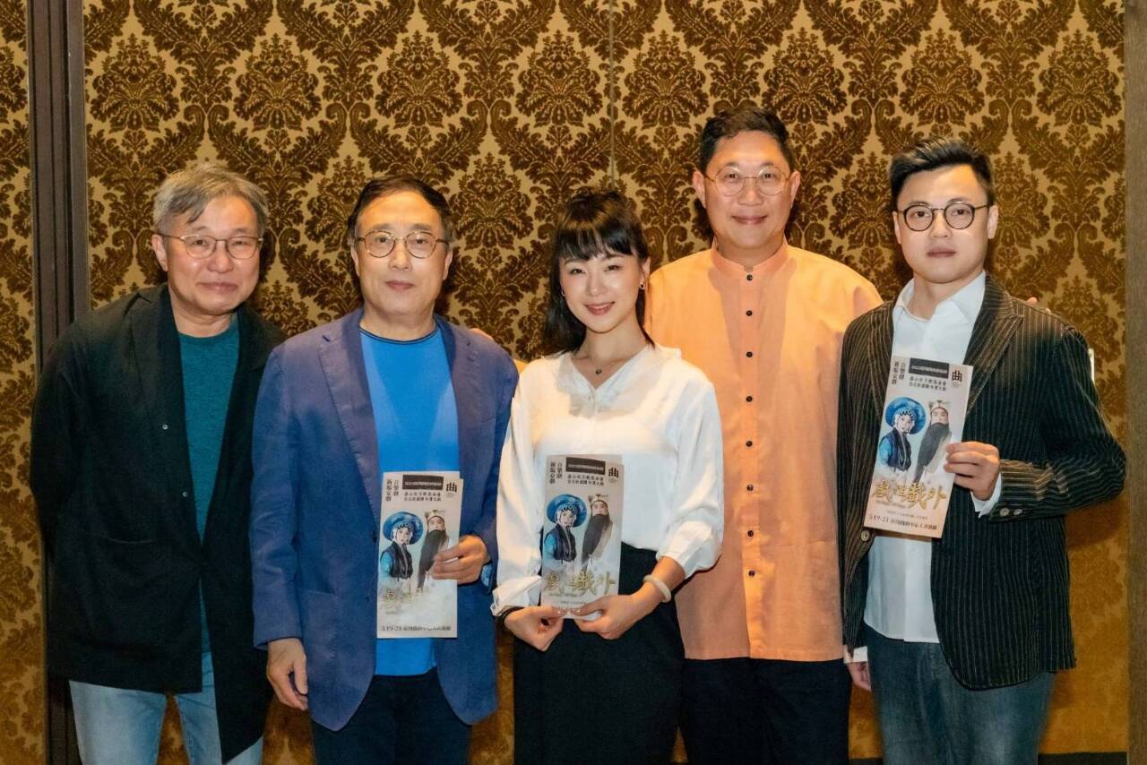 李寶春、馮翊綱、鍾耀光 上演超時空戲曲作《戲裡戲外》