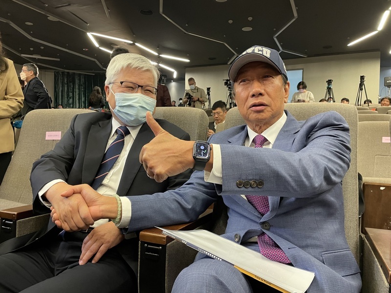 被指與朱立倫搭檔選2024  郭台銘：不可能