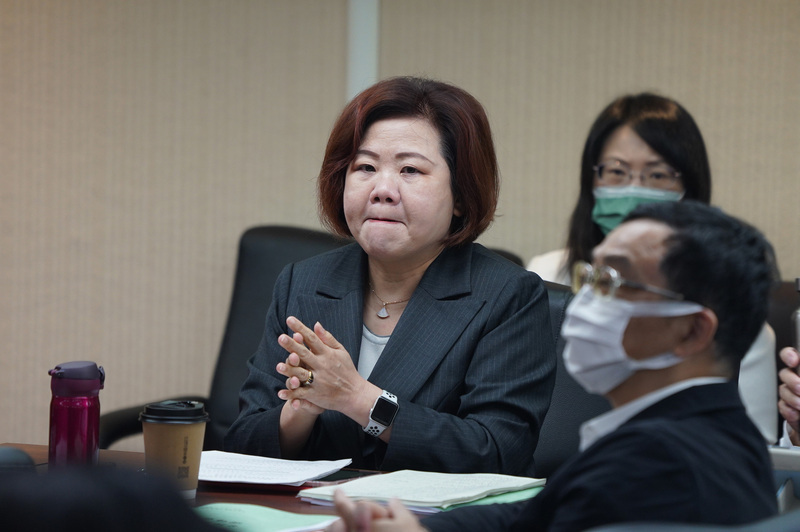 開放依親解缺工荒?許銘春：試辦來台打工度假