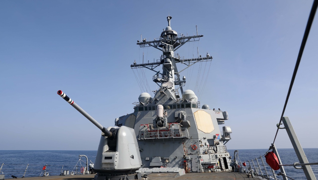 中國軍演後 美國戰艦通過台灣海峽