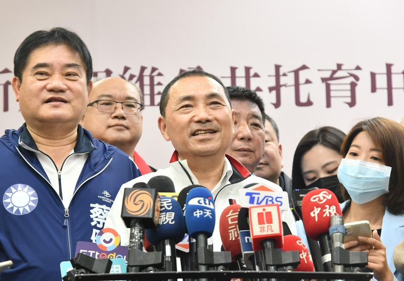 參訪星國 侯友宜：不是逃避某件事