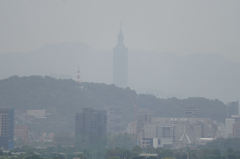 霾害襲台  環境部：已提前因應預計25日趨緩