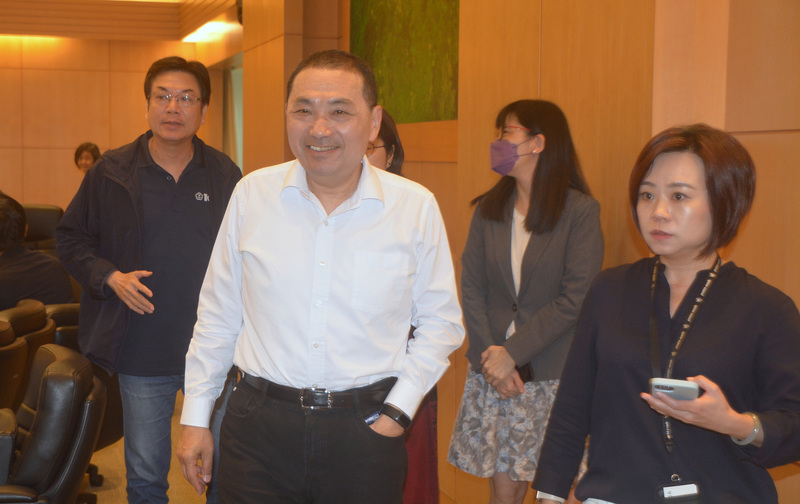 借鏡新加坡 侯友宜：中華民國再次起飛從新北做起
