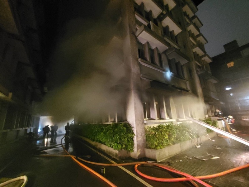 調查局廉政大樓火警  迅速灌救火勢已控制