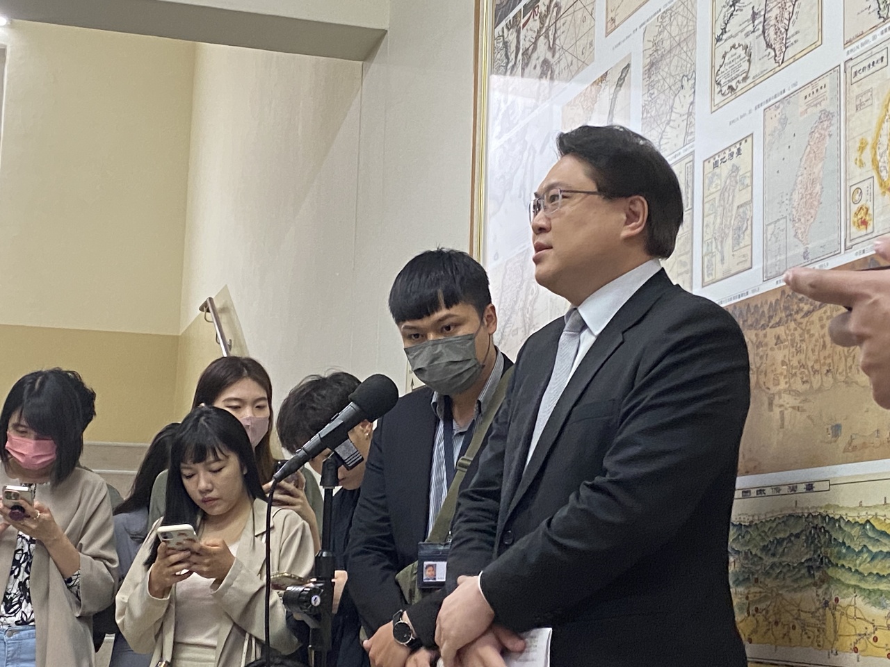 防假訊息干預選舉 林右昌：斬斷金流是關鍵