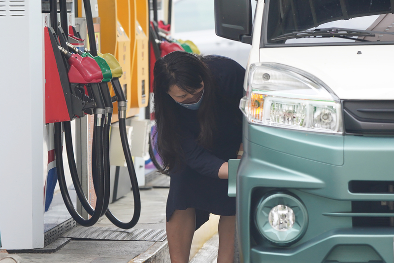 啟動平穩雙機制  中油26日起汽油降2角、柴油漲1角