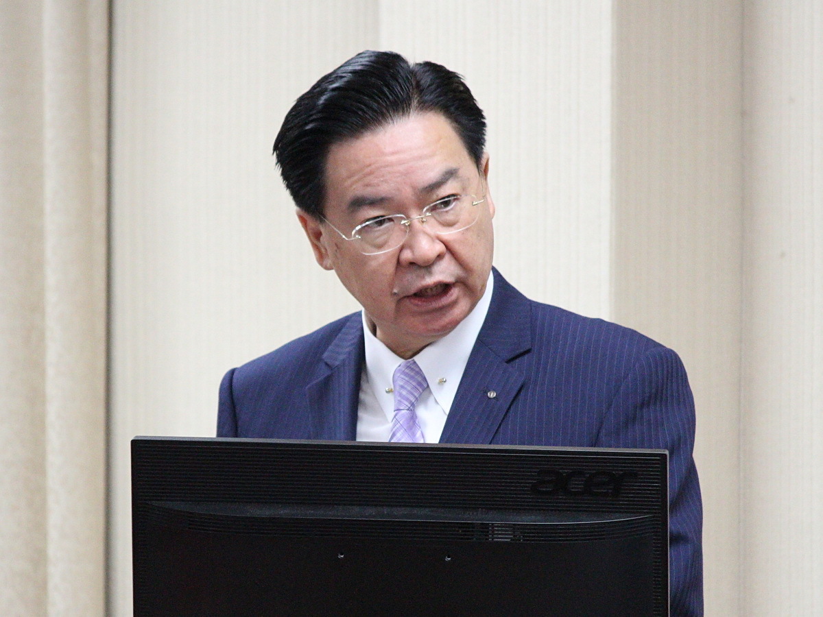 吳釗燮：援外經費不濫用 確保用在人民身上