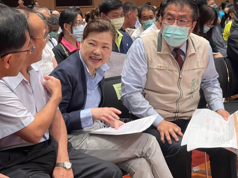王美花：多出稅收用在中小企業 讓體質更強健