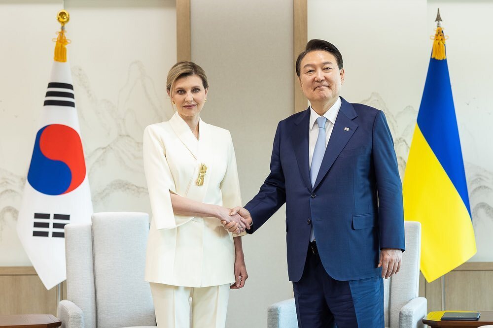 烏第一夫人會韓國總統 籲提供非致命軍援