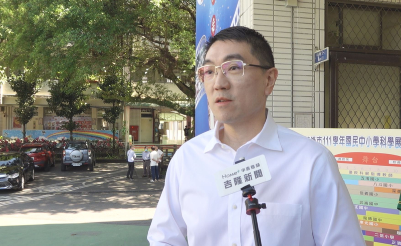 海大附中畢冊出現五星旗  謝國樑：該道歉就道歉