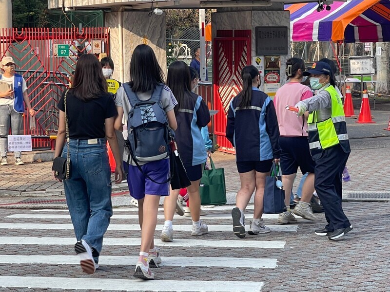 國中會考遇豪大雨 教部通知山區考生提早出門