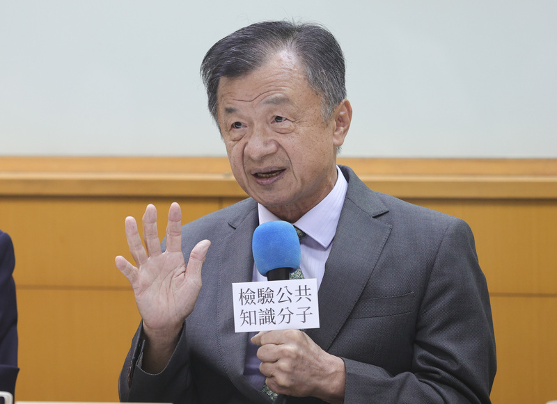 富士康遭中國查稅  邱太三：阻止郭台銘參選