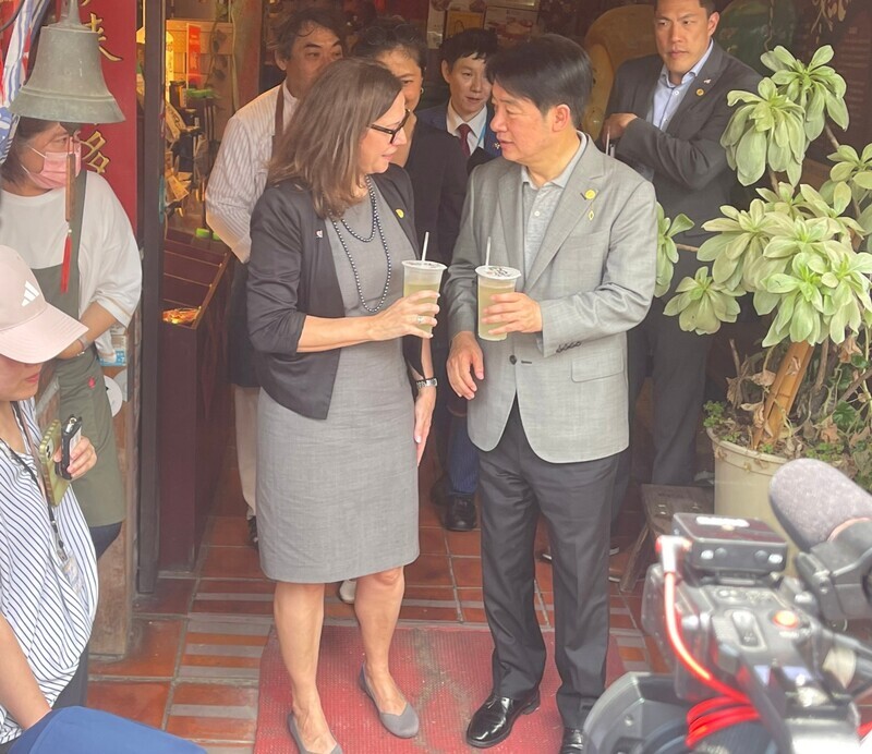 賴清德偕羅森伯格遊台南 盼台美關係更上層樓