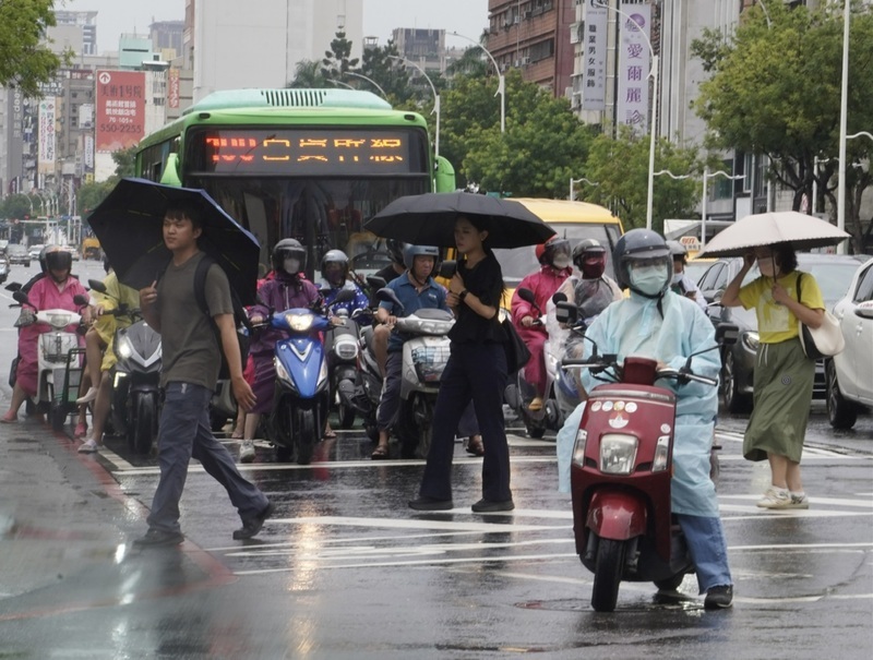 鋒面北移晚起降雨零星 南花高溫逾36度