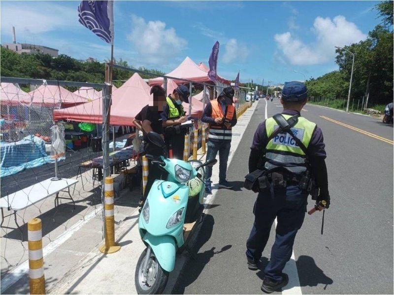 政院官員：擬提高部分交通罰鍰  輕微違規不計點