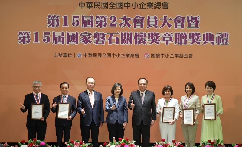 台美貿易倡議助攻 總統：中小企業越強、台灣會更強