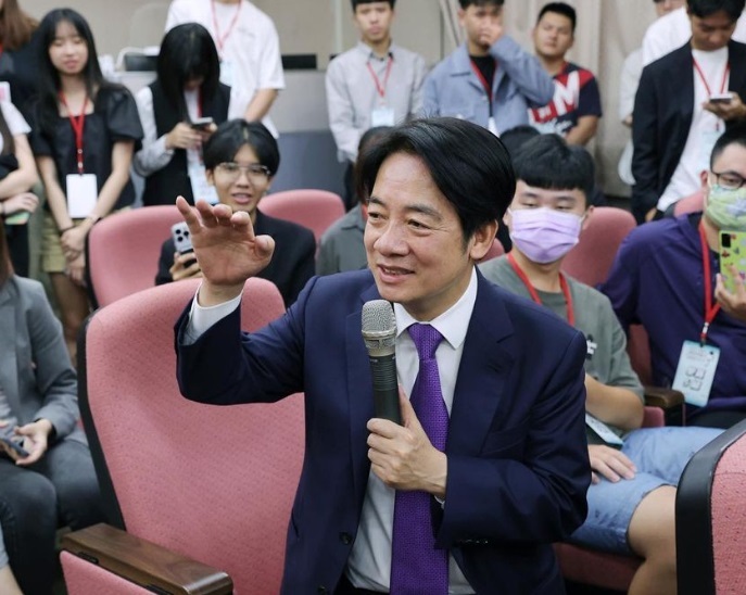 賴清德發祭品文 IG追蹤破20萬將高歌