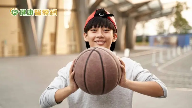 研究：運動有效減少青少年壓力與憂鬱　但1種情況例外