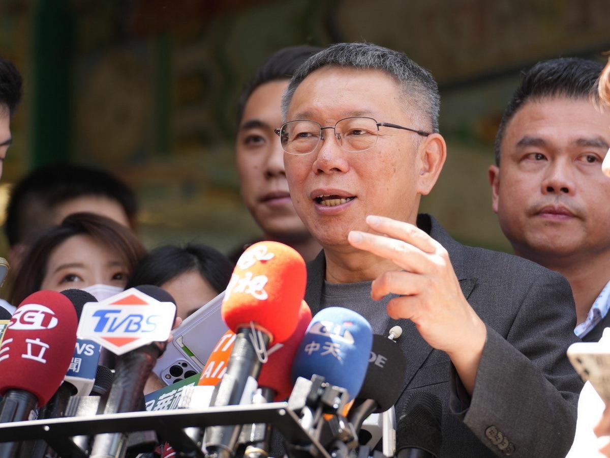 侯友宜役期主張 柯文哲：國防政策不可測風向