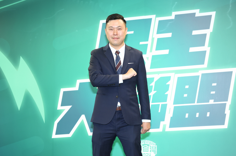 民進黨開春公布新人事 李問接國際部主任兼發言人