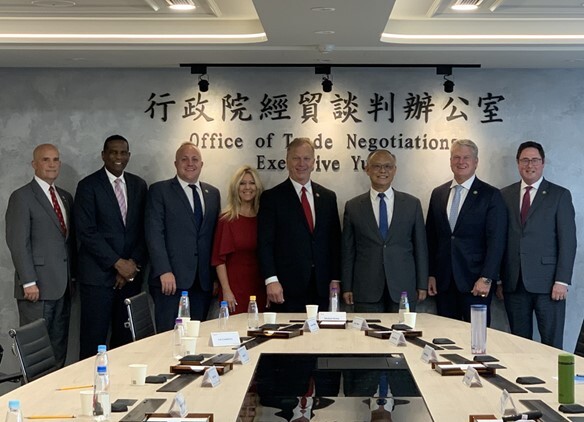 美共和黨RSC成員訪經貿辦 鄧振中：盼支持台農產品銷美