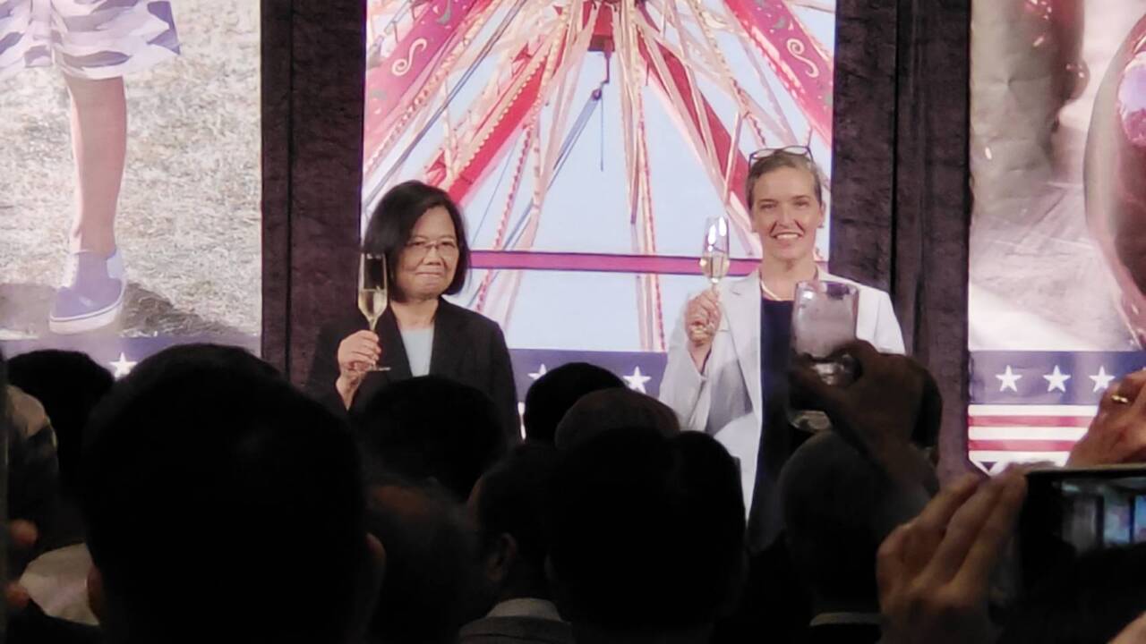 出席美國國慶酒會 蔡總統：無論誰當總統 台美關係仍持續發展
