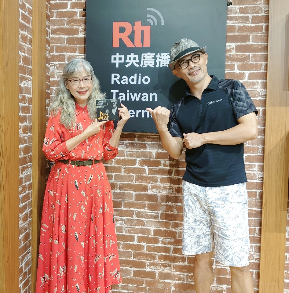 爵士靈魂歌手/ 音樂工人 周浩杰