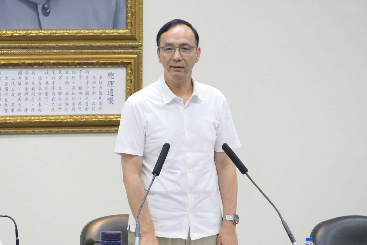 朱立倫：國民黨絕無可能「換侯」 所有提案都在「幫侯」