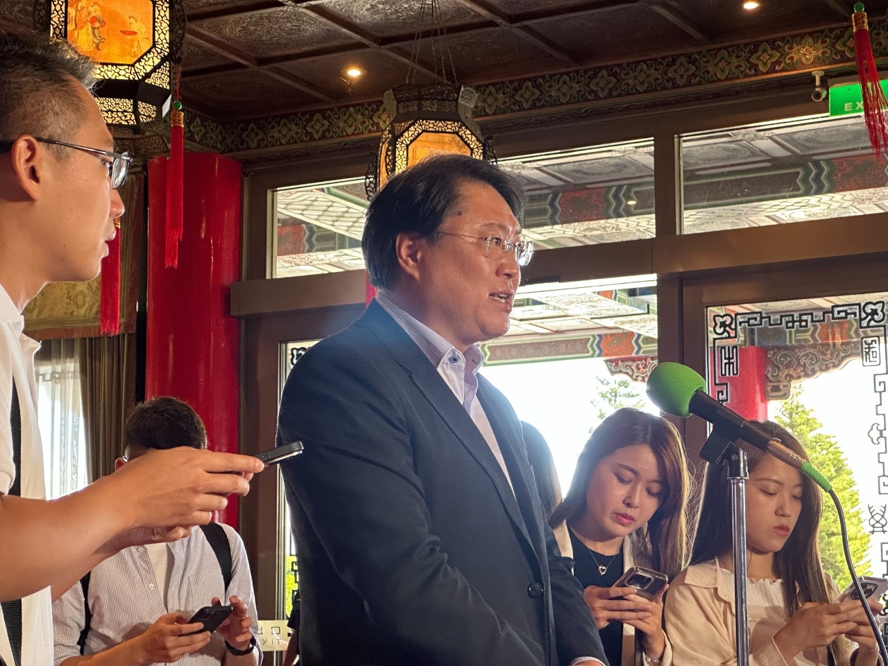 侯友宜挺居住正義 林右昌批當市長不努力要選舉才批政府